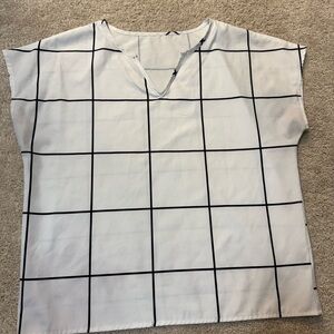 SHEIN White and Black V-Neck Shirt